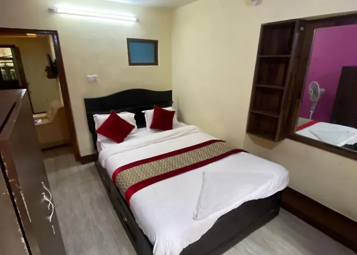 Hotel Planet &